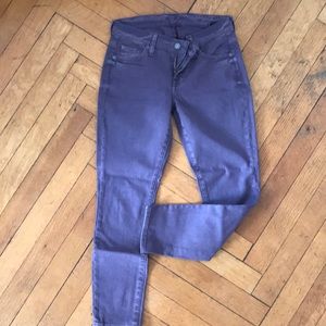 Ankle-length 7s in a great purple color for spring